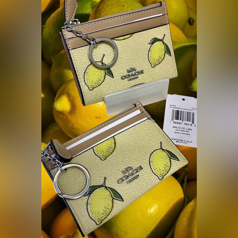 Coach NWT Card Holder/Keychain Zip Top, Coated Canvas/Leather Trim Lemon Print